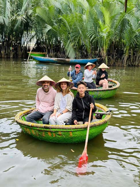 Hoi An: Coconut Basket Boat Ride and Fishing Experience - The paddling practice and bamboo boat race