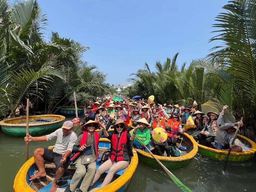 Hoi An: Coconut Basket Boat Ride by Hangcoconut - The Performance, Boatman Moments, and Karaoke on the River