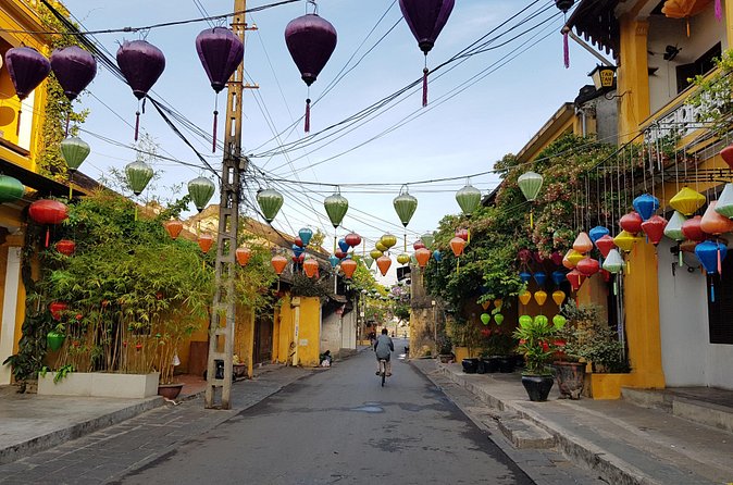 Hoi An Coffee Tasting And Old Town Discovering Tour - Fukian Assembly Hall (Phuc Kien): Where Community Lives Through Time