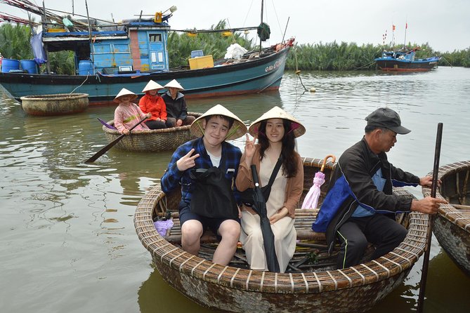 Hoi An Cooking Class and Basket boat tour - A half-day that starts in the market and ends at the table