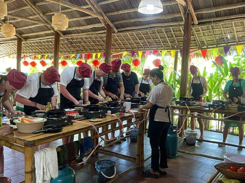 Hoi An: Cooking Class, Crab Fishing-Basket Boat, Market Tour - Key things to know before you go