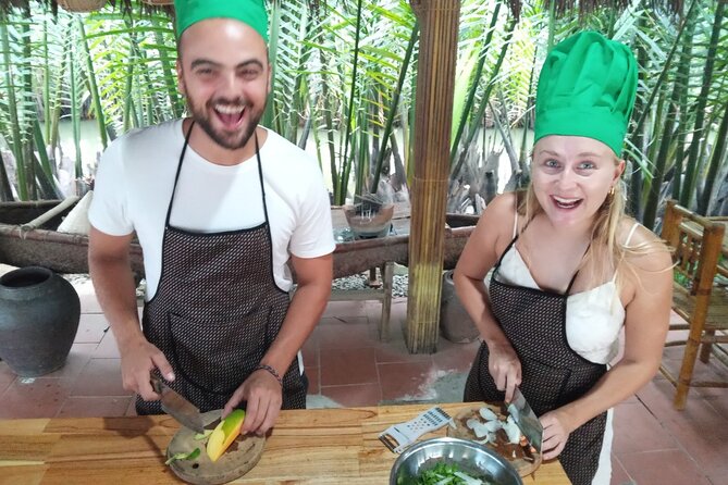 Hoi An Cooking Class(Market,BasketBoat Crabfishing&Cooking Class) - Chef-led cooking: spring rolls, papaya salad, chicken noodles, and more