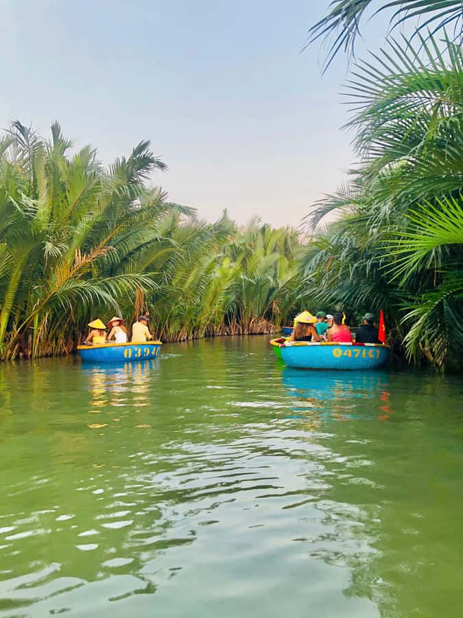 Hoi An: Countryside Bicycle Tour with Farm, Basket Boat Ride - Lunch or dinner in a farmer’s house: the taste of the route