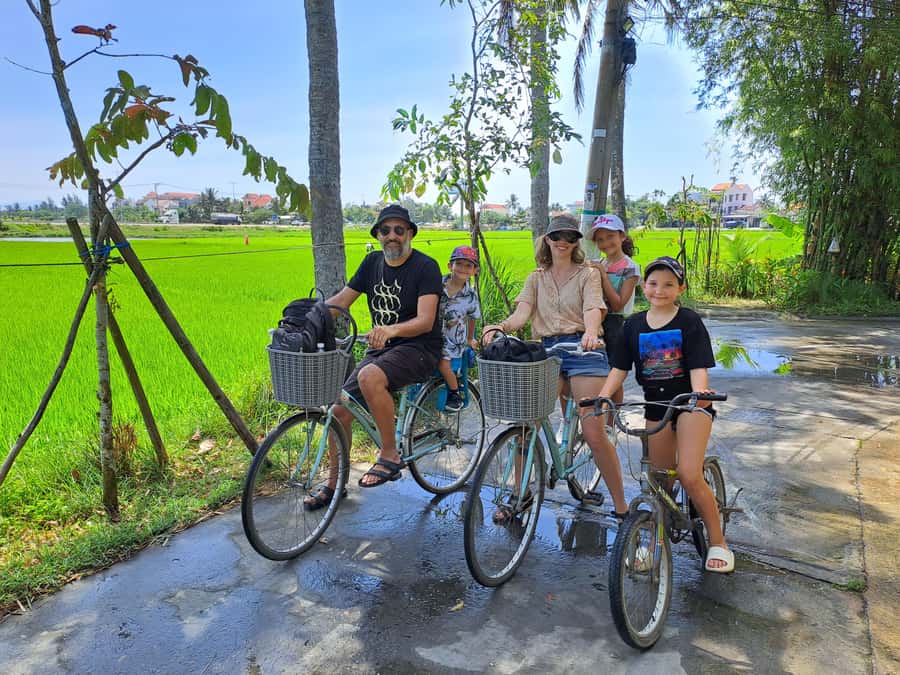 Hoi An Countryside: Biking, basket boat, herb garden, foods - Lunch at the Countryside: Special Local Foods, Not a Generic Stop