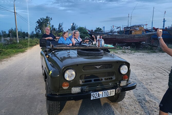 Hoi An Countryside Jeep Tour: Food, Culture & Daily Life - Tra Que Vegetable Village: where you learn by doing