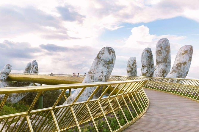 Hoi An/ Da Nang - Ba Na Hills - Golden Bridge Deluxe Small group - Guides and small-group pacing: the difference between seeing it and just passing through
