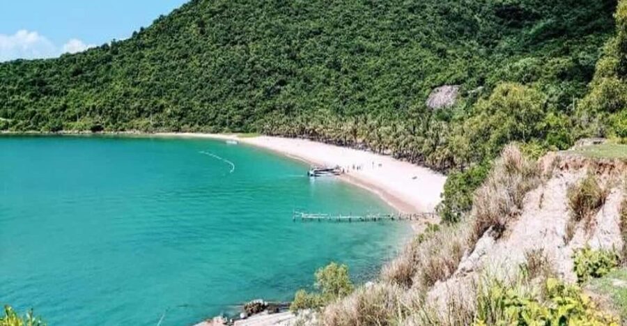 Hoi An/Da Nang: Cham Island Daily Tour with Snorkeling - Bãi Xếp or Hòn Tai for snorkeling: Plan for beauty, expect variable conditions