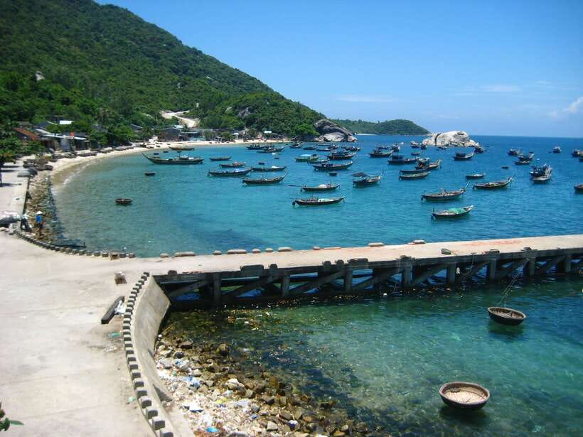 Hoi An/ Da Nang: Cham Island Discovery Tour - Au Thuyen and the Ong Temple: what you’re really getting culturally