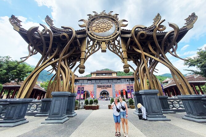 Hoi An/Da Nang: Golden Bridge, My Son Sanctuary & Marble Mountain - Stop 2: Golden Bridge at Ba Na Hills (elevation, crowds, cable cars)