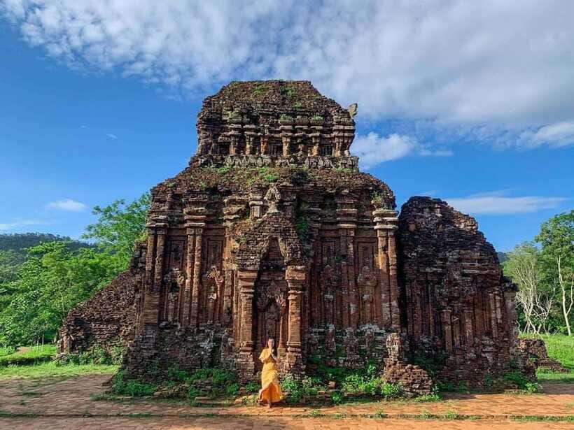 Hoi An/Da Nang: Marble Mountains, Lady Buddha & My Son Trip - Marble Mountains: caves, tunnels, and the climb for pagoda views
