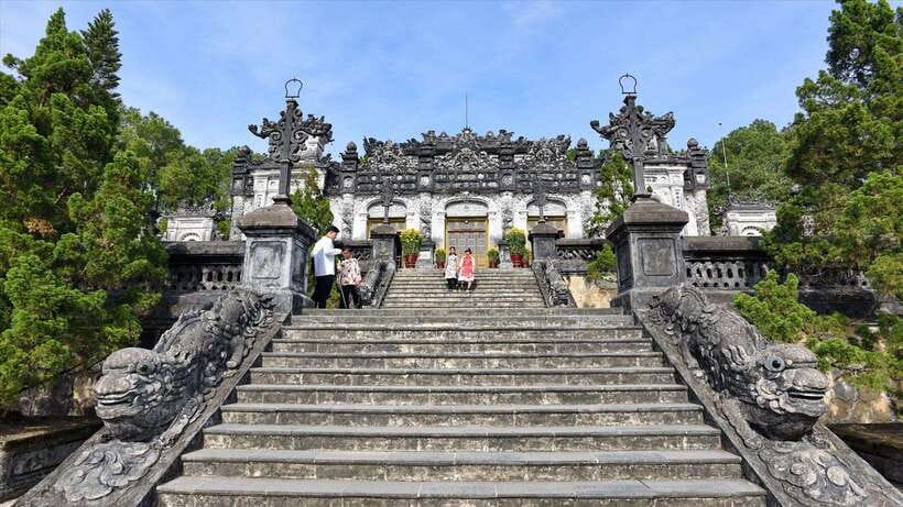 Hoi An/Da Nang : Private Day Trip to Imperial City - Hue - Khai Dinh Tomb: UNESCO architecture from the last Nguyen era