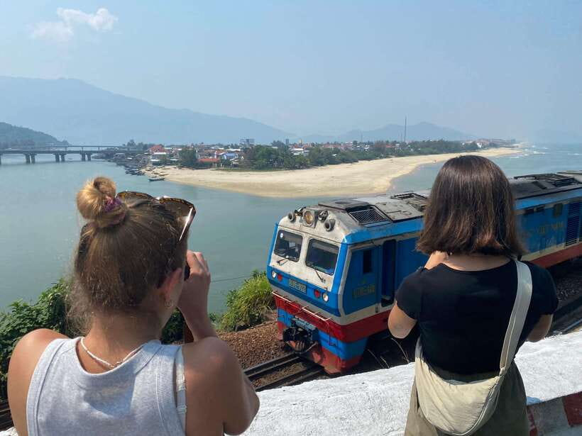 Hoi An/Da Nang : Private Day Trip to Imperial City - Hue - Thien Mu Pagoda: Hue’s oldest pagoda and the Buddhism basics