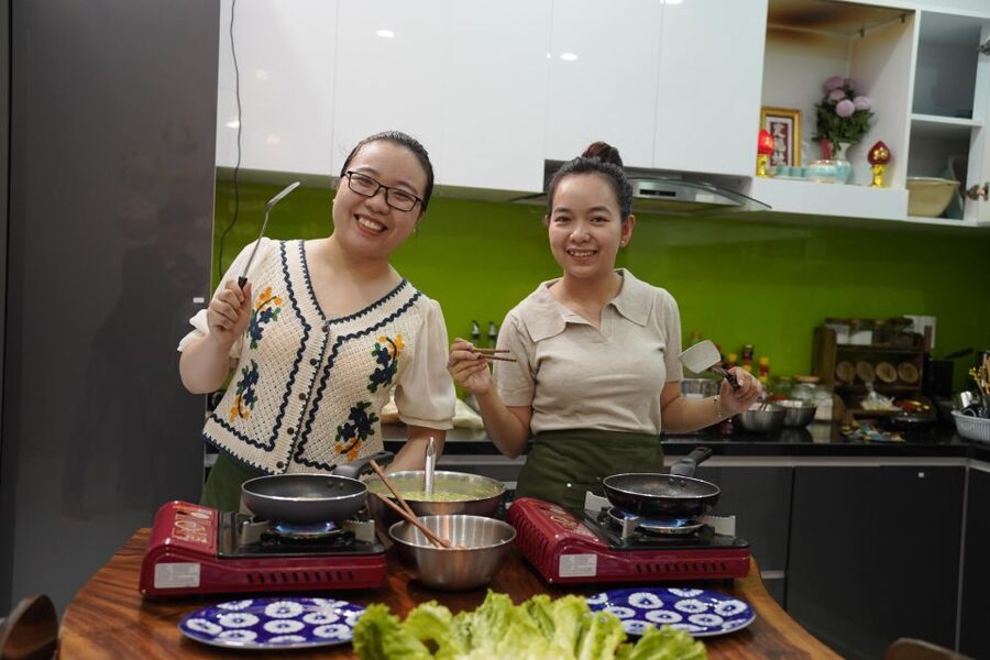 Hoi An/Da Nang: Vietnamese Cooking Class with Transportation - The Cooking Experience: Small Group, Big Appetite