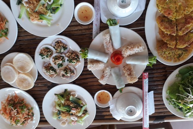 Hoi An Eco Tour Cooking Class & Fishing (Local market,basket boat,learn cooking) - Transfers, Timing, and Group Size: How This Tour Feels in Real Life