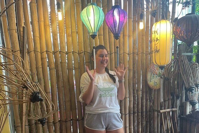 Hoi An Foldable Bamboo Silk Lantern and Evening Street Food Tour - Quick stop in Hoi An Ancient Town: see the layout fast
