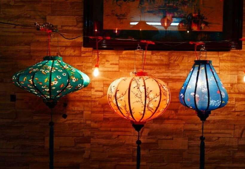 Hoi An: Foldable Lantern Making class with Local Family - The lantern story: colors, shapes, and cultural mixing