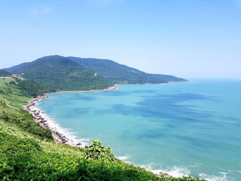 Hoi An: Hai Van Pass And Lang Co Beach Scenic Discovery - Food, Timing, and the Feel of a 9.5-Hour Day