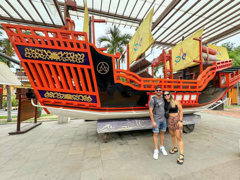 Hoi An: Half-Day Heritage Walking Tour - Stop 1: Hoi An Market for local rhythm and quick bites