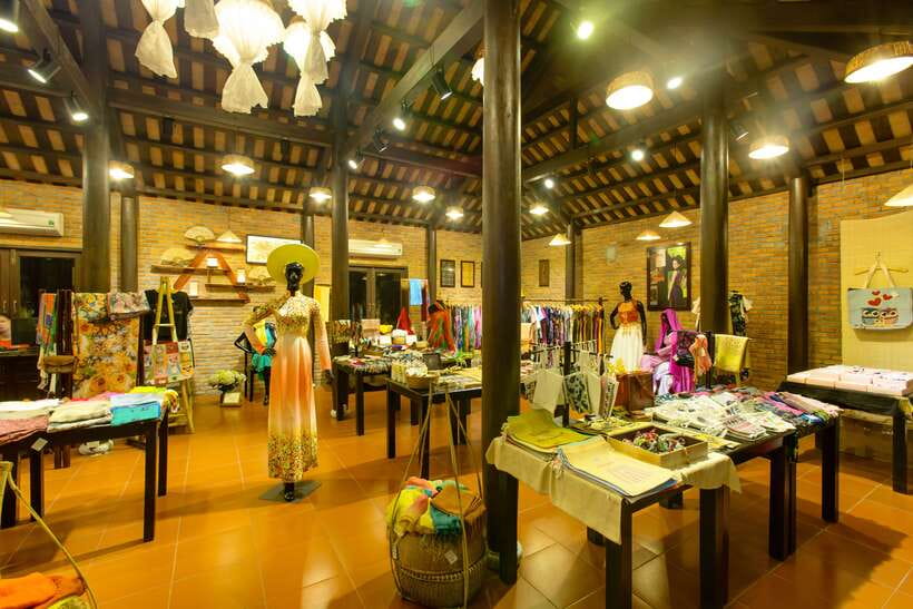 Hoi An: Half-day Silk Weaving Discovery Tour - Food in the Garden: Snack Breaks That Don’t Feel Like an Afterthought