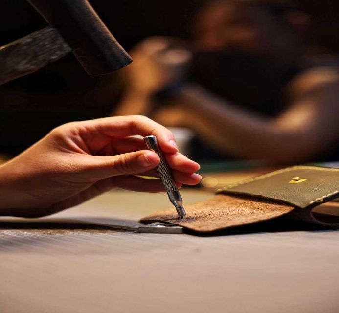 Hoi An: Handmade Leather Crafts Workshop (Starter Course) - What you can make: coin purse, case, small handbag, or wallet