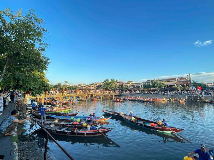 Hoi An: Hoai River Boat Ride with Flower Lantern Release - FAQ