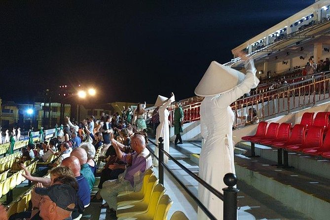 Hoi An Impression show (The real world performance) - Hotel pickup, air-conditioning, and bottled water: the comfort you feel immediately