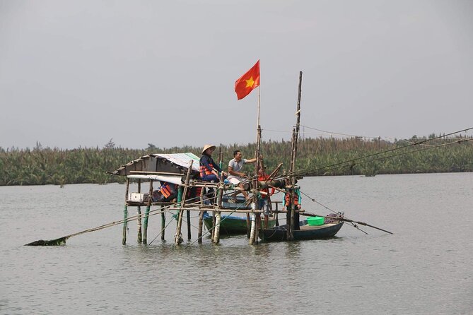 Hoi An Lantern Cruise/Boat Private Sunset/Special Event By Lotus - Hoi An market views from the water (and what to expect)