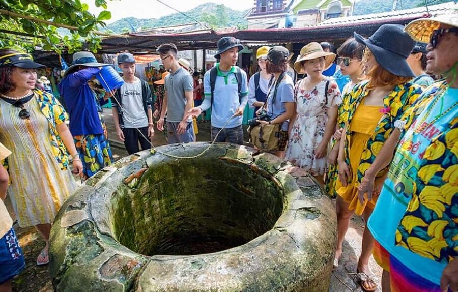 Hoi An: Lantern Making & Painting Class - Painting Your Design: How the Class Turns You Into the Artist