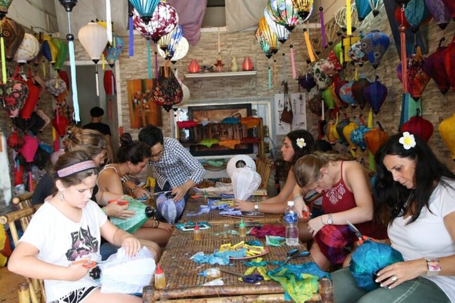 Hoi An: Local Foldable Lantern-Making Class with Locals - Take-Home Tips for Your 20-cm Foldable Lantern