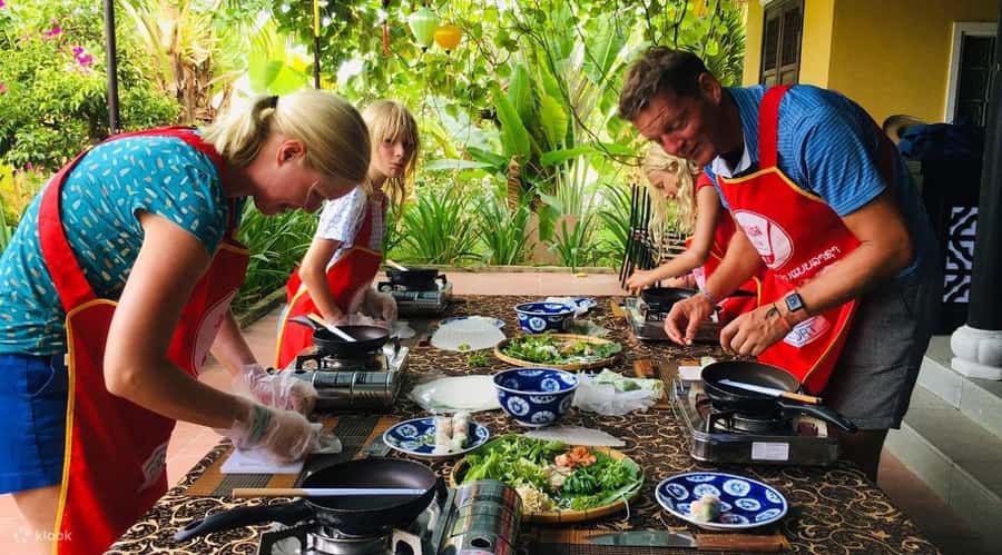 Hoi An: Making Lantern &Cooking Class with Basket Boat Ride - Timing and pacing: a 4.5-hour plan that’s efficient, not slow
