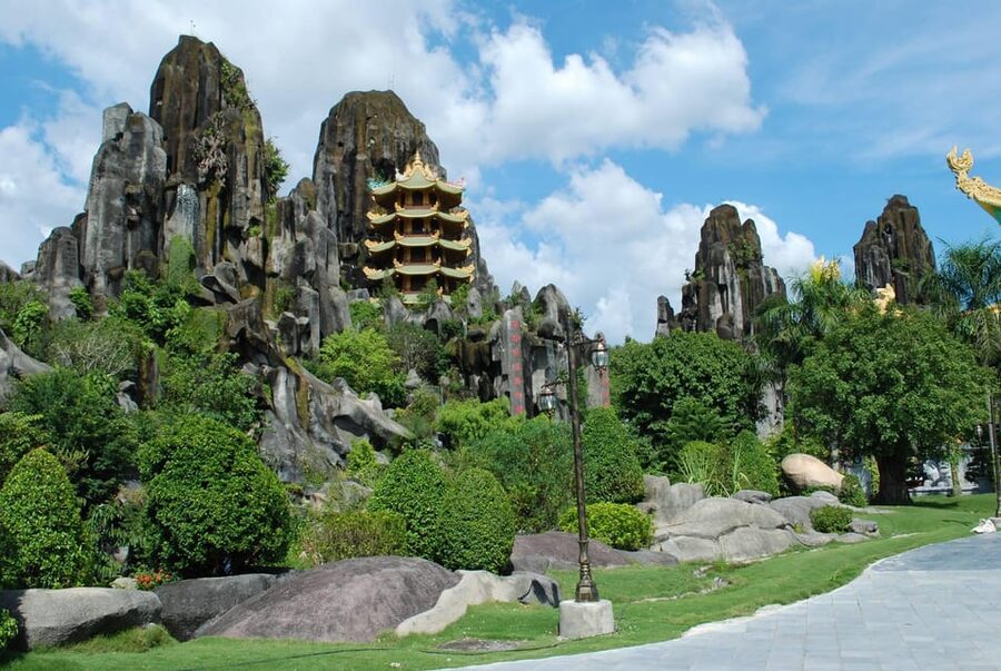 Hoi An : Marble Mountains and My Son Sanctuary Full Day Trip - Marble Mountains: Pagodas, Craft Views, and Real Climbing