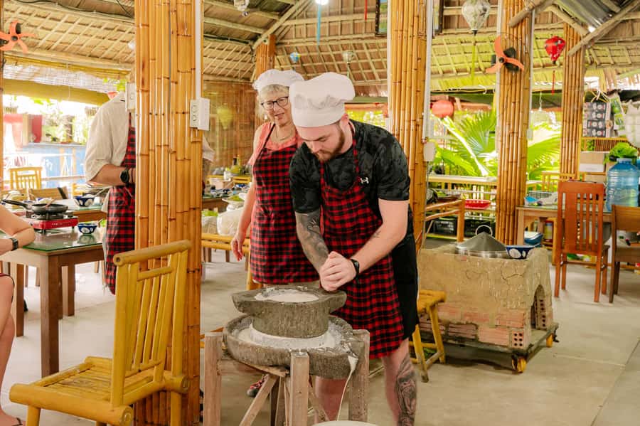 Hoi An: Market Experience with Optional Fishing and Cooking - Should you book the Hoian Eco Coconut Tour?