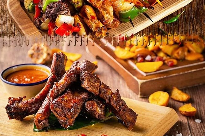 Hoi An Memories Skip-the-Line Ticket with Dinner and Pickup - Dinner included: Vietnamese and Western options, plus one warning