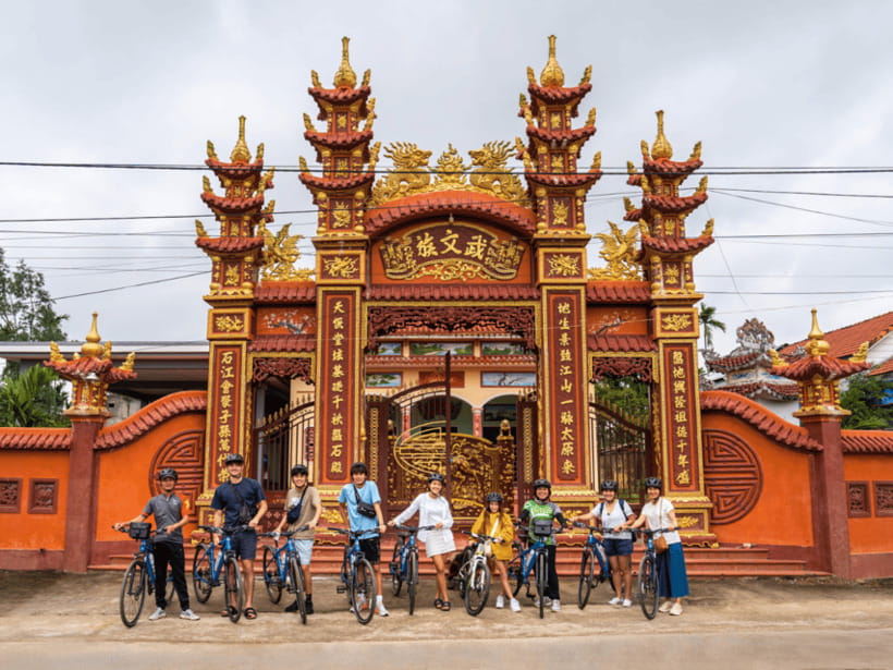 Hoi An: Morning Countryside Tour by Bike - Your guide and the small-group advantage (Tam, Mike, and more)