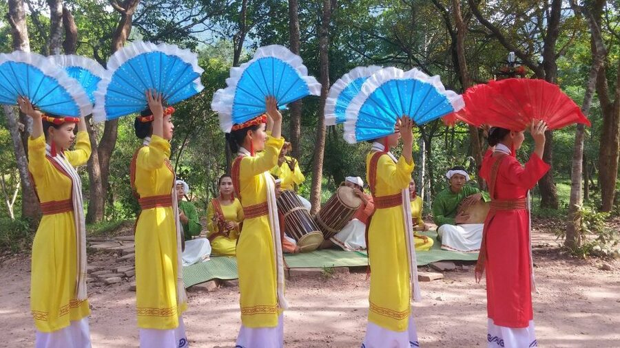 Hoi An: My Son Sanctuary 8 am/1 pm - On-site highlights: tower-temples, a guided 2.5 hours, and the Cham dance show