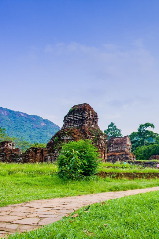 Hoi An : My Son Sanctuary Tour with Vietnamese Lunch - Key highlights to look for