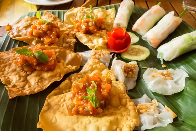 Hoi An Night Market - Ancient Town street food tours by Night - Hoi An after dark: why this tour starts when the lights glow