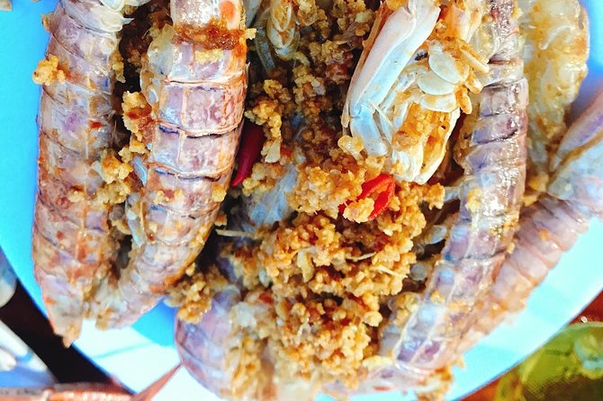 Hoi An Nightlife And Food Tour By Electric Scooter - What the guides do right (and why pickup/drop-off matters)