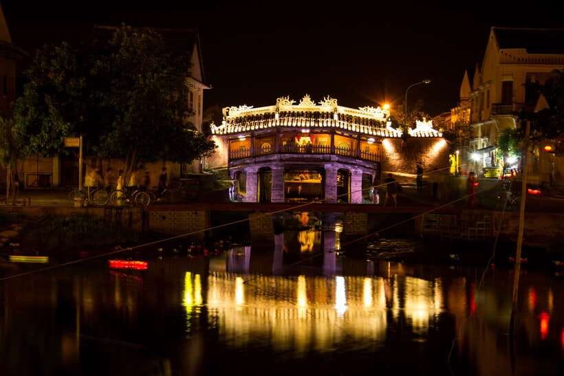 Hoi An Nighttime Heritage Experience - A 15-minute lantern boat ride where your wish gets a slow float