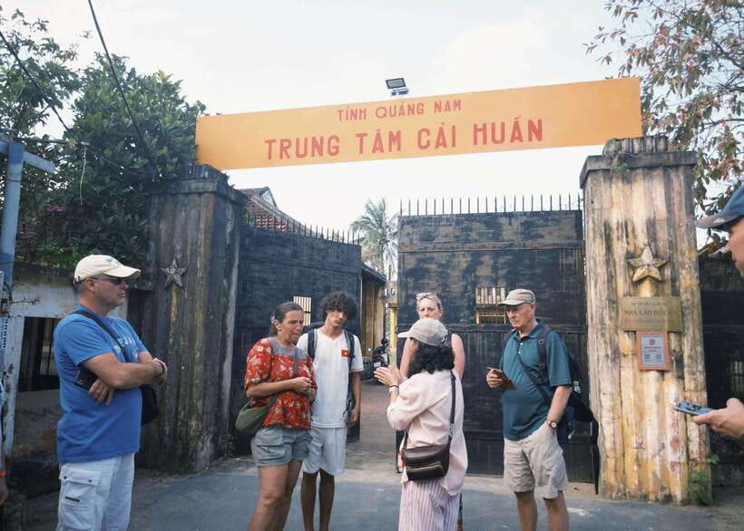 Hoi An Off the Map – Walking Tour in the Backstreets - Hidden Alleys: Untold Hoi An Life in Tight Footsteps
