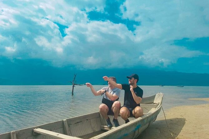 Hoi An: Private Car To Hue via Many Attraction(One-way) - Hoi An to Hue by Private Car: the route that saves you time