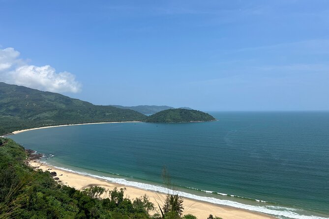 Hoi An : Private Car Via Fabulous Stops To Hue (1 way) - Hai Van Pass: sharp turns, bunkers, and that top-of-the-world feeling