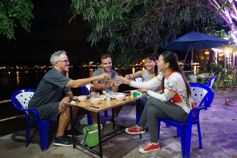 Hoi An: Private Evening Food Tour by Bike - 15 kilometers at dusk: timing and what the ride feels like
