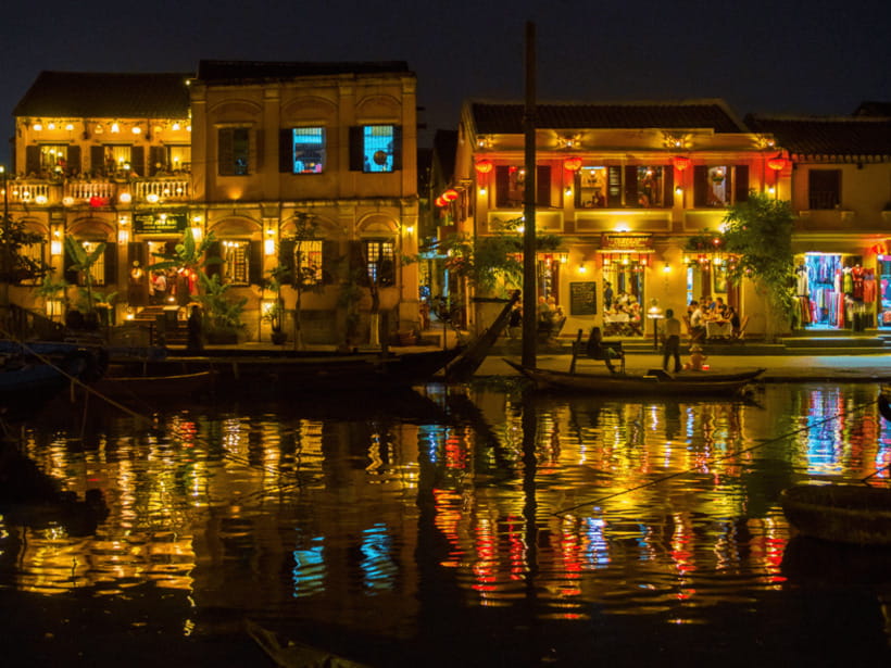 Hoi An: Private Evening Food Tour by Bike - Banh Mi Queen to herb terrace: where the tour turns from food to story
