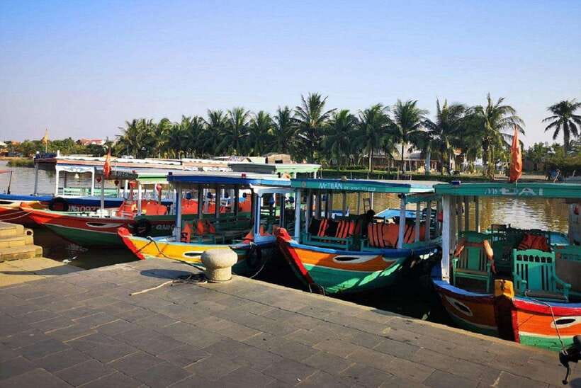 Hoi An: Private Lantern Cruise on the Thu Bon River - Price and value: why $10 can make sense here