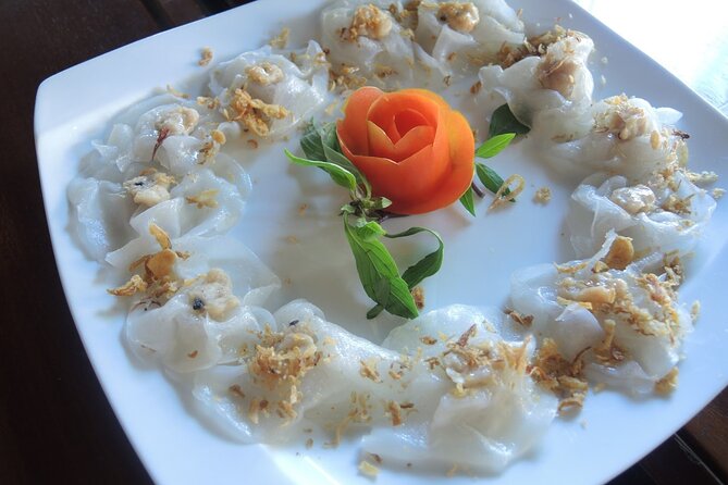 Hoi An Rickshaw Riding/Carpentry or Ceramic Class by Foodie Tour - Private format and the host: why names matter here