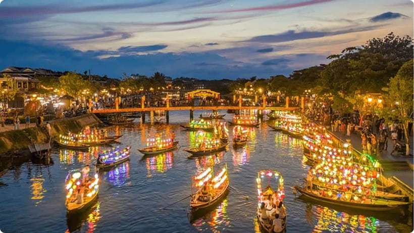 Hoi An: River Lantern Boat Experience with Free 5G eSIM - After the boat: night market walking that turns one ride into an evening