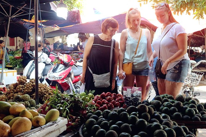 Hoi An Street Food Safari Tour - Choosing Your Own Dish List from 40+ Options