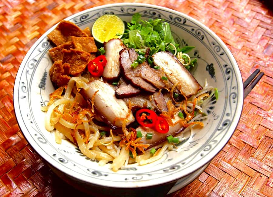 Hoi An Street Food Tour with Locals - Quick hits before you go