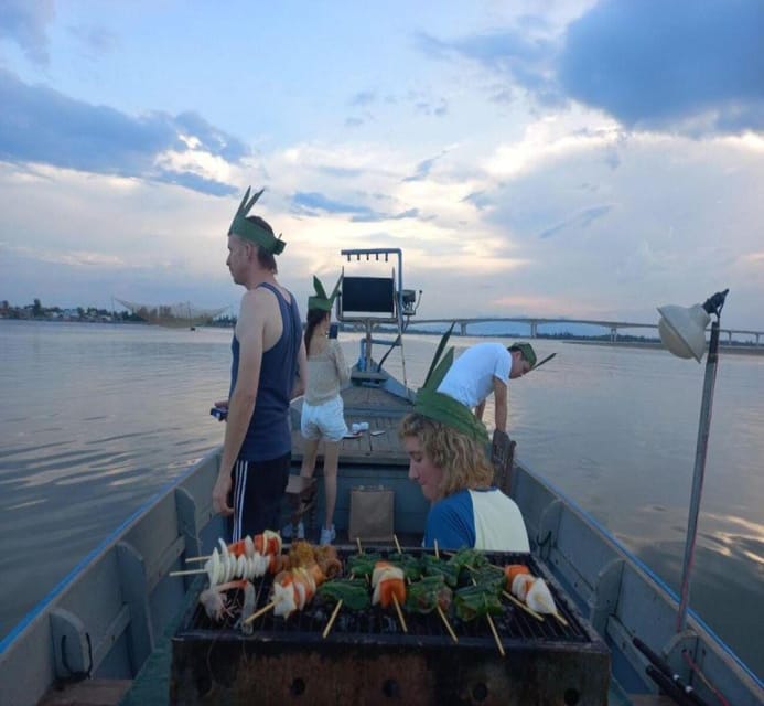 Hoi An: Sunset BBQ Fishing tour with Locals by Boat Cruise - Why This Sunset Cruise Feels Like Real River Time